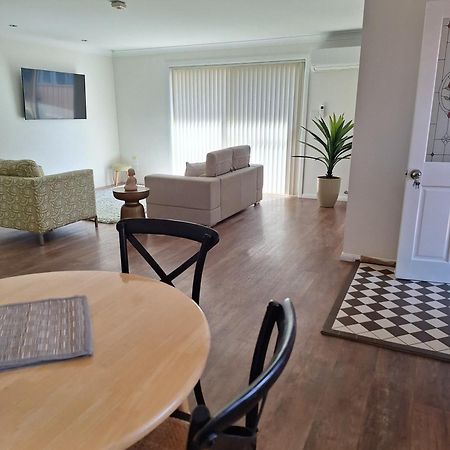 Oasis On Marsh Apartment Armidale Exterior photo